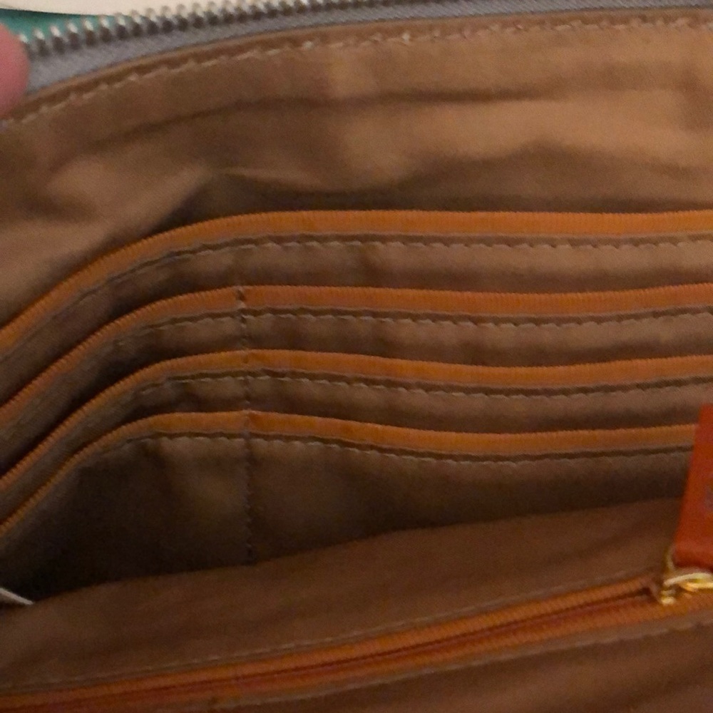 Brand new with tags HOBO small bag/wristlet - Picture 10 of 10